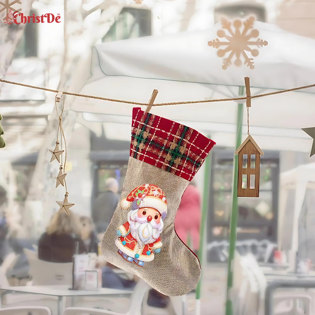 ChristDe - Diamond Santa Claus Stocking